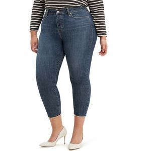 Levi’s Wedgie Jeans - DIscontinued Size 14W
